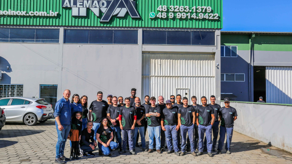 Empresa de Tijucas é destaque nacional em aço inox: "Deus Abençoou"