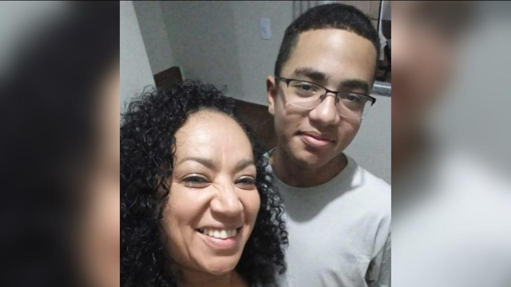 Adolescente salva a vida da mãe durante ataque de pitbull em SC