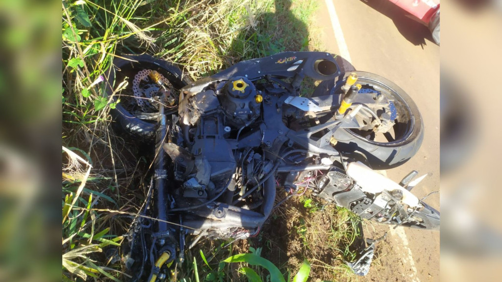 Acidente envolvendo carro, moto e caminhão na SC-305 deixa homem morto