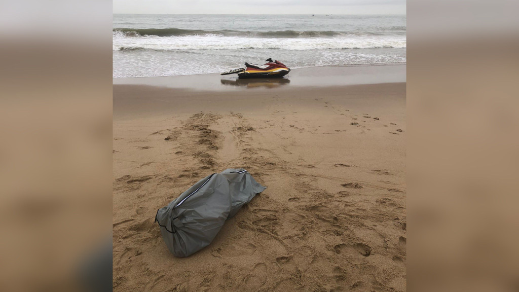 Corpo de homem desaparecido é encontrado boiando em praia de Balneário Camboriú