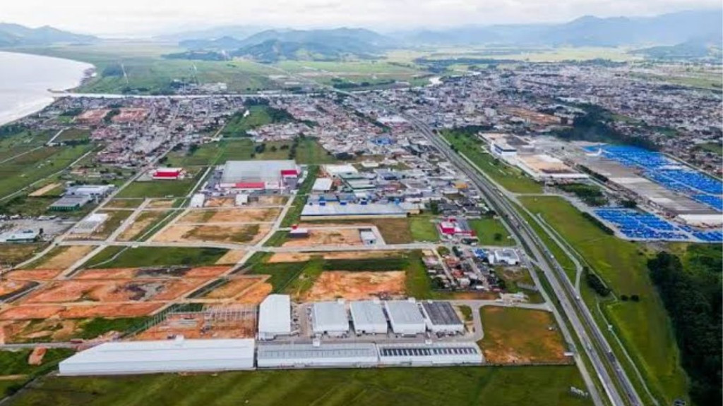 Fábrica de Tijucas abre 500 novas vagas de trabalho