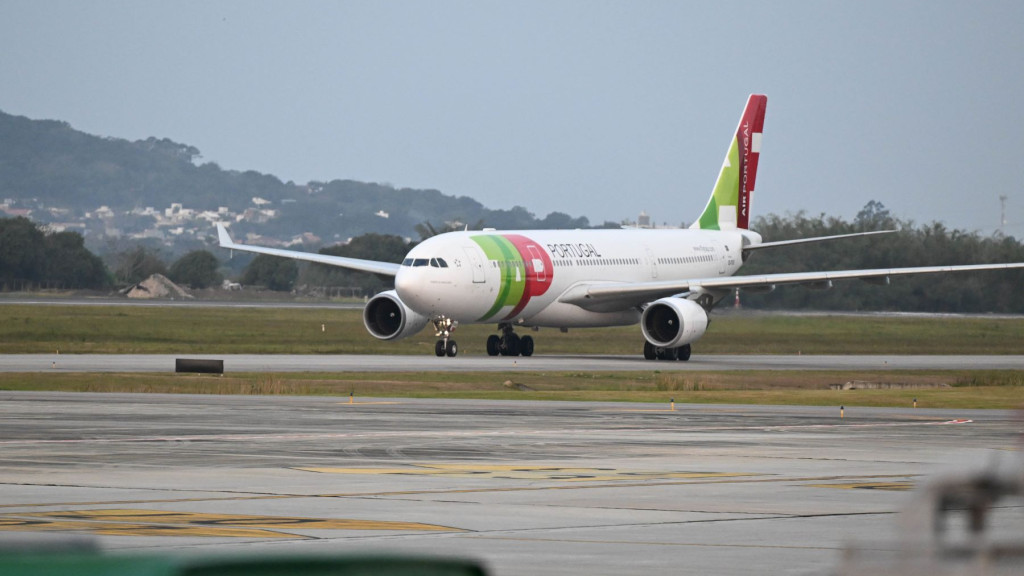 Nova rota aérea ligando Santa Catarina com a Europa é comemorada por entidades do setor turístico catarinense