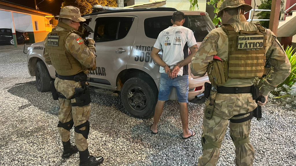 Bandido de alta periculosidade foge para Itapema após homicídio no Paraná