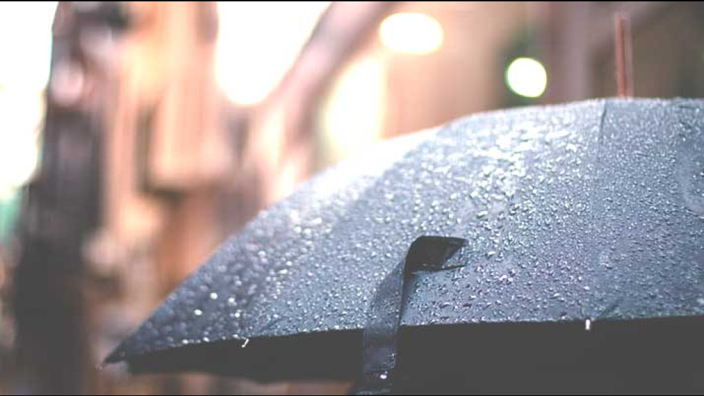 Frente fria traz chuva e temperaturas baixas em SC