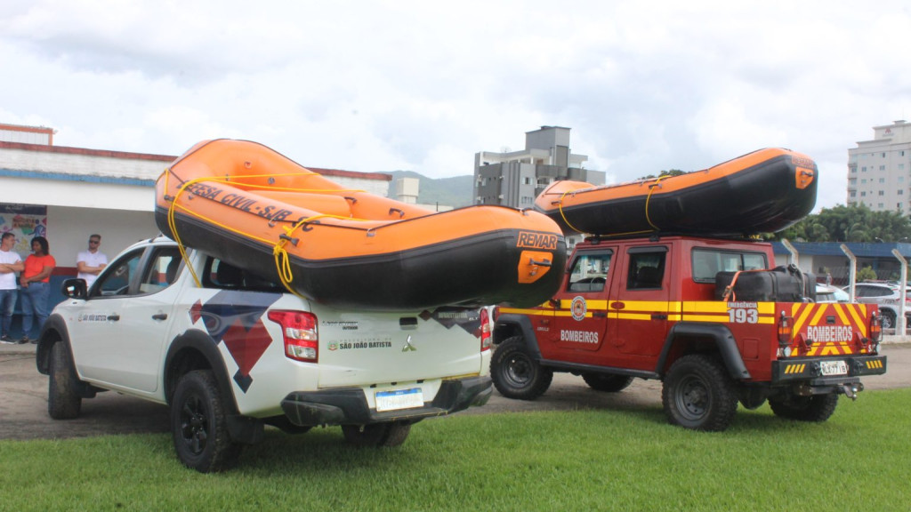 Após enchentes, São João Batista investe em materiais de resgate