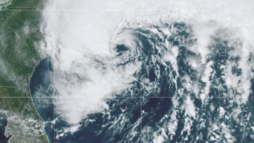 Frente fria e ciclone extratropical desafiam SC com condições meteorológicas adversas