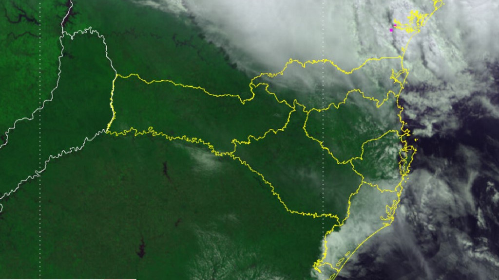 Chuva intensa e temporais devem marcar a próxima semana em SC