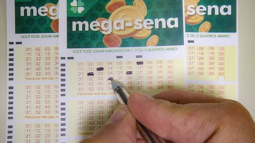 Catarinense se dá bem e ganha quase R$ 70 mil na loteria