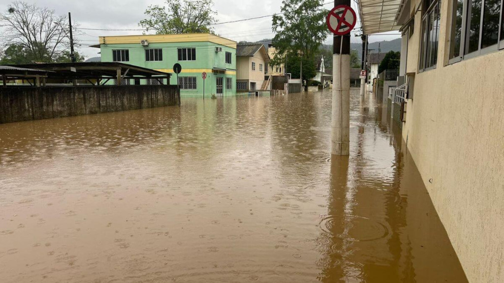 Rio do Sul enfrenta quinta enchente em 2023