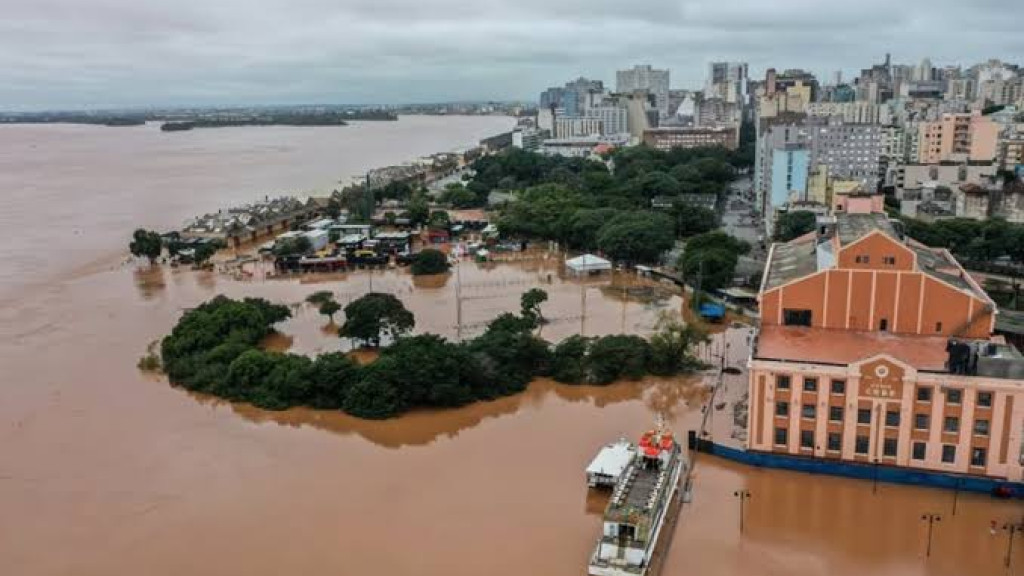 Declínio no nível das águas do Guaíba traz alívio para Porto Alegre