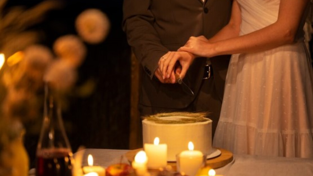 Noivos que casaram à luz de velas serão indenizados por concessionária de energia