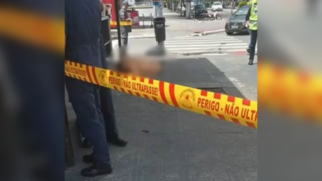 "Estava enrolado em cobertor": Morador de rua é morto a pauladas em Florianópolis