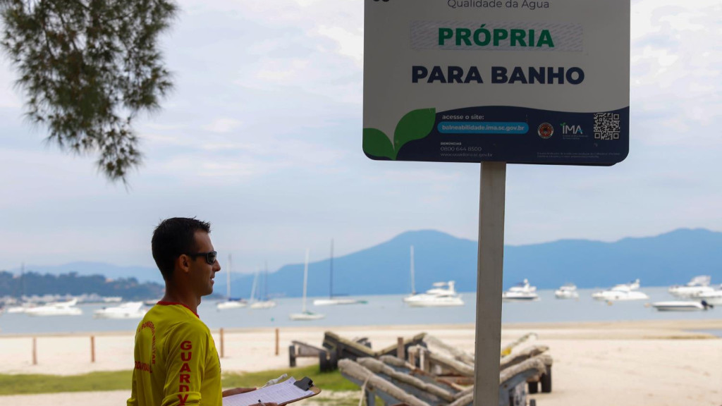 Temporada começa com 73% das praias de SC próprias para banho, segundo IMA