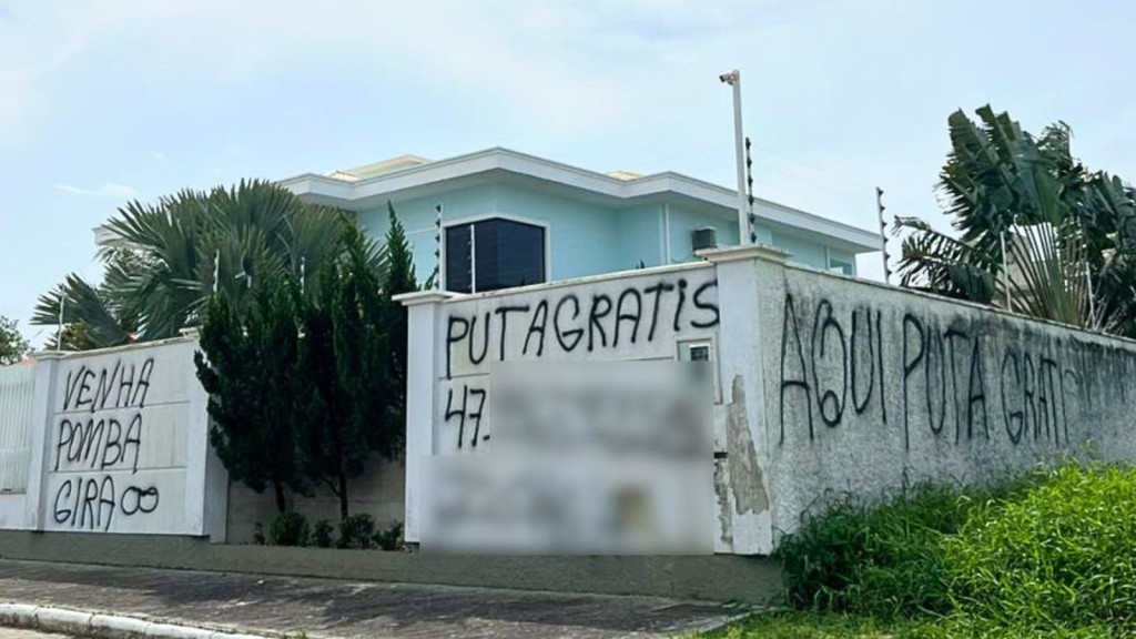 Suposta traição termina em gritaria e casa pichada em Tijucas