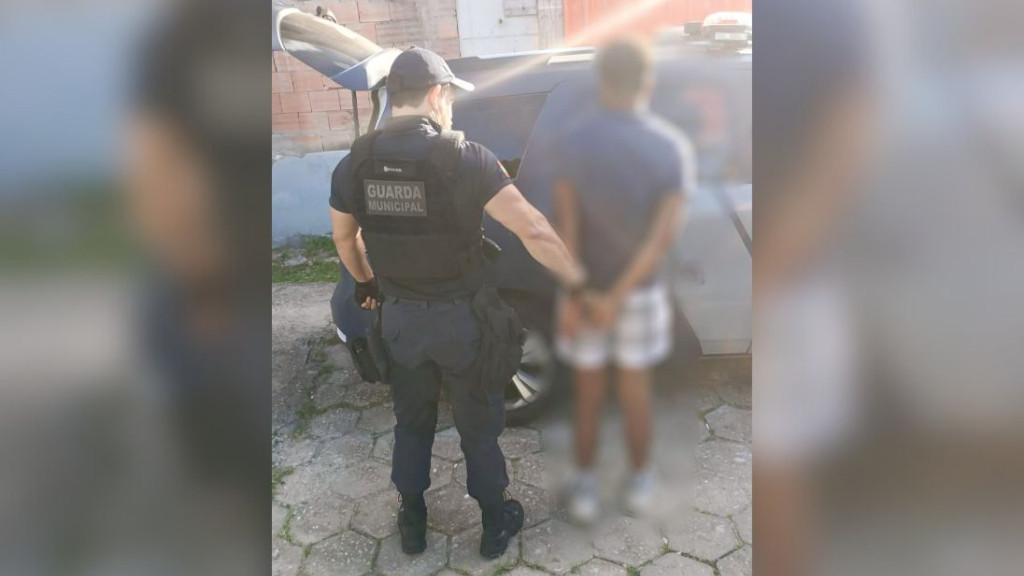 Homem é preso após tocar partes íntimas de criança em Balneário Camboriú