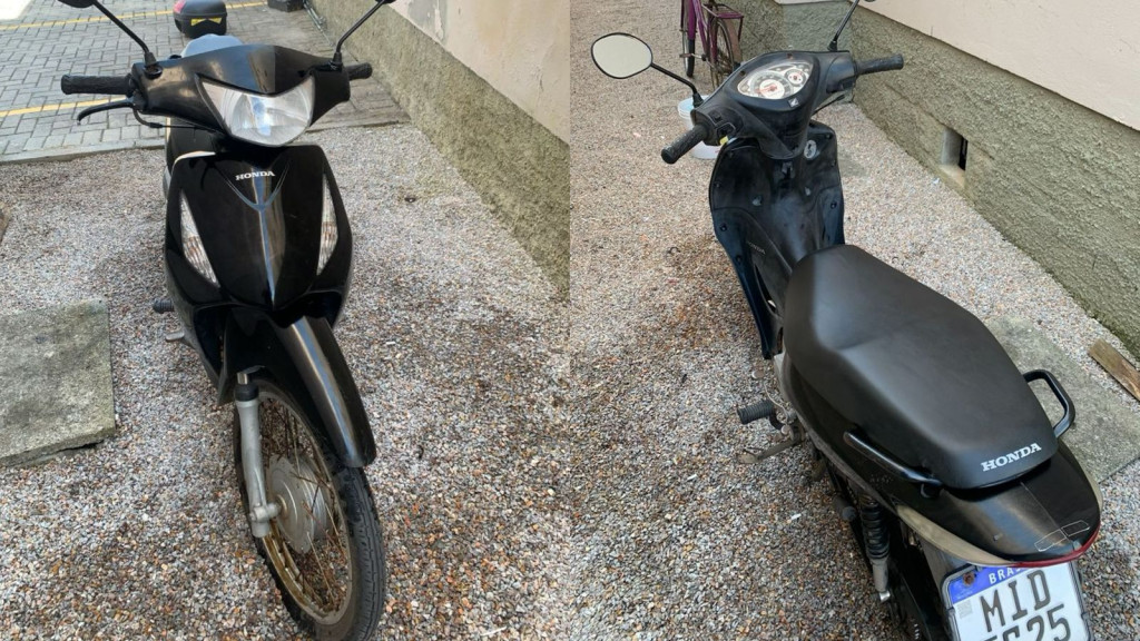 Trabalhadora tem moto furtada em frete a residência em Tijucas