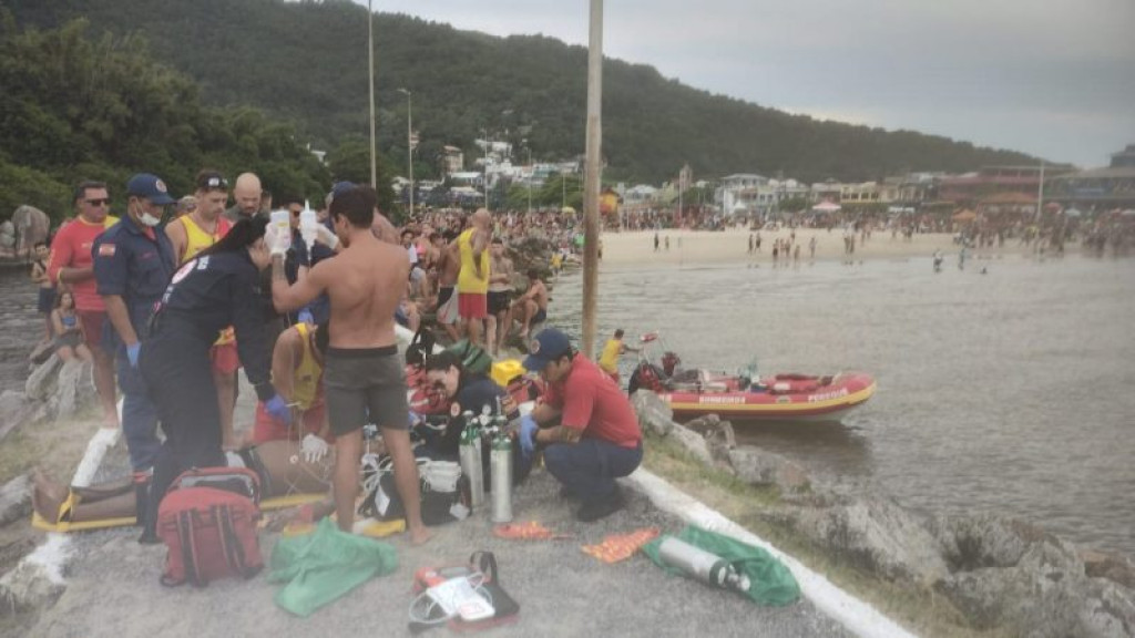 Banhista morre após afogamento na Barra da Lagoa em Florianópolis