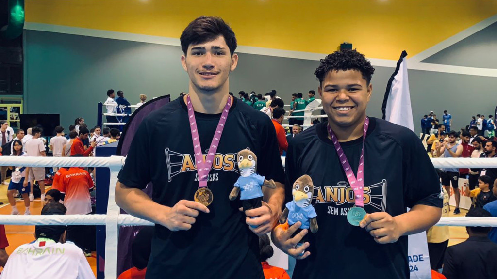 Atletas do projeto “Anjos Sem Asas” brilham no Campeonato Mundial Escolar de Boxe