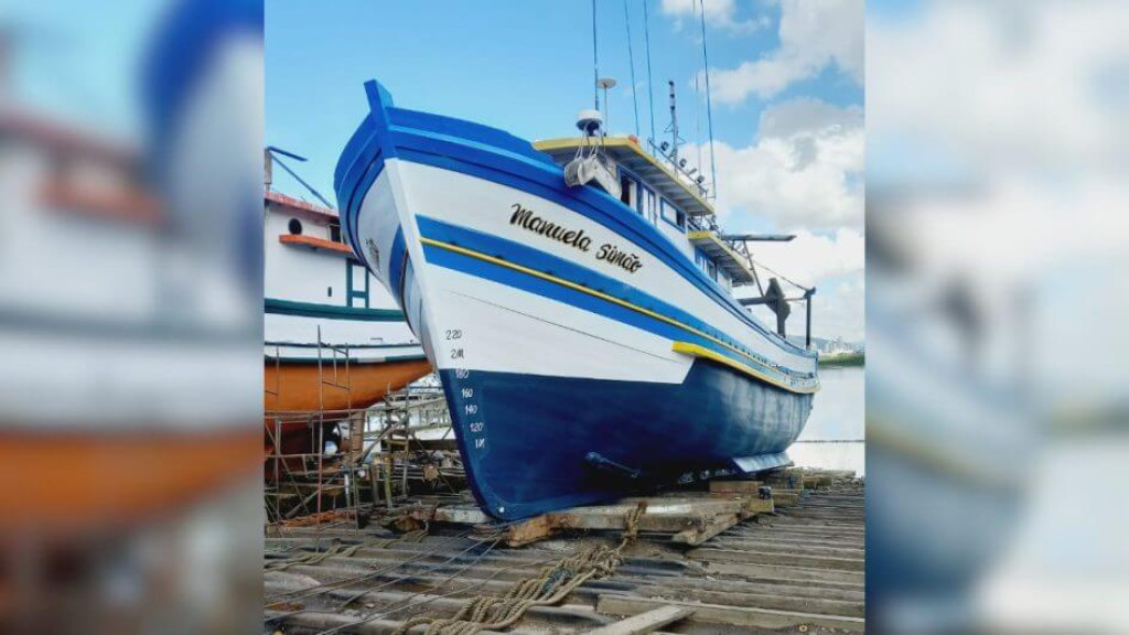 Barco de Itajaí com 6 trabalhadores está desaparecido há 10 dias em alto-mar
