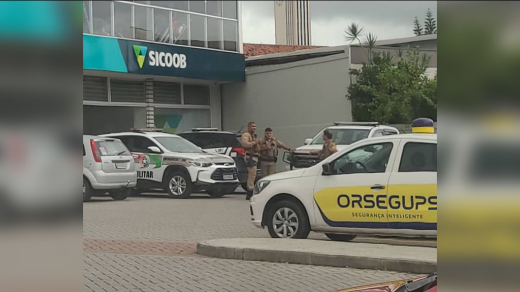 Banco é invadido e tem cofre arrombado, em Tijucas